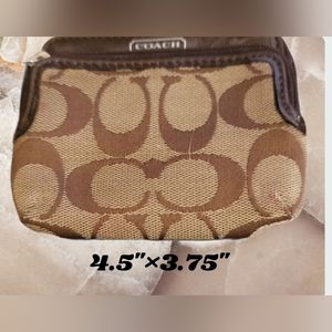 Coach sig  ID coin wallet